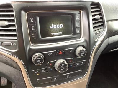 2015 Jeep Grand Cherokee Laredo   - Photo 17 - Crest Hill, IL 60403