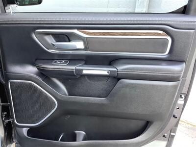 2020 RAM 1500 Laramie   - Photo 35 - Crest Hill, IL 60403