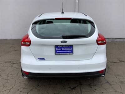 2015 Ford Focus SE   - Photo 5 - Crest Hill, IL 60403