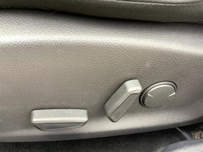 2015 Ford Focus SE   - Photo 13 - Crest Hill, IL 60403