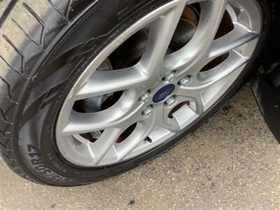 2015 Ford Focus SE   - Photo 37 - Crest Hill, IL 60403