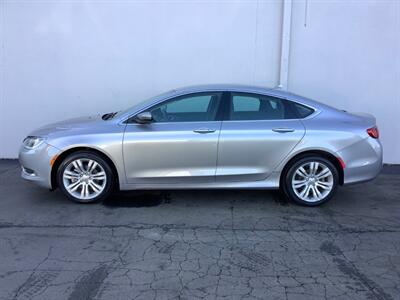 2015 Chrysler 200 Limited   - Photo 2 - Crest Hill, IL 60403