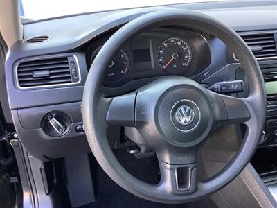 2013 Chevrolet Suburban LTZ 1500   - Photo 54 - Crest Hill, IL 60403