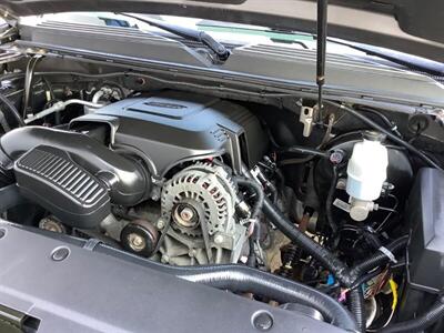 2013 Chevrolet Suburban LTZ 1500   - Photo 49 - Crest Hill, IL 60403