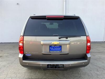 2013 Chevrolet Suburban LTZ 1500   - Photo 6 - Crest Hill, IL 60403
