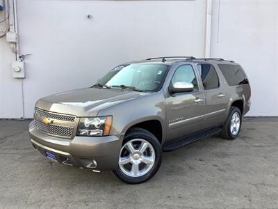 2013 Chevrolet Suburban LTZ 1500   - Photo 2 - Crest Hill, IL 60403