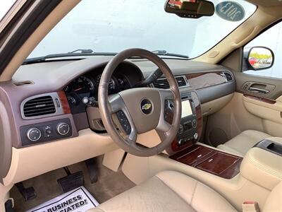 2013 Chevrolet Suburban LTZ 1500   - Photo 18 - Crest Hill, IL 60403