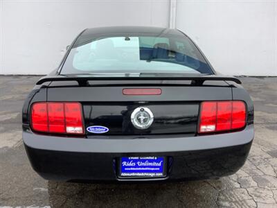 2005 Ford Mustang   - Photo 5 - Crest Hill, IL 60403