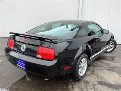 2005 Ford Mustang   - Photo 6 - Crest Hill, IL 60403