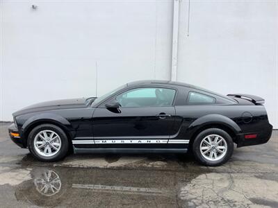 2005 Ford Mustang   - Photo 3 - Crest Hill, IL 60403