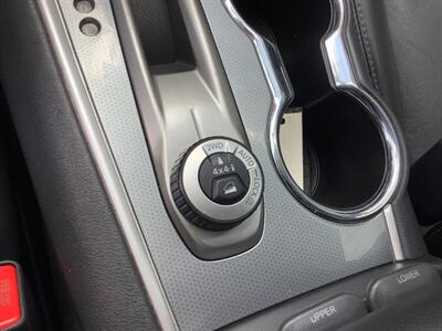 2019 Nissan Pathfinder SL - Photo 40 - Crest Hill, IL 60403