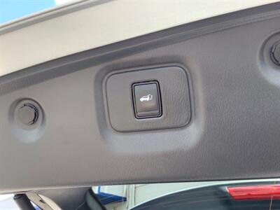 2019 Nissan Pathfinder SL - Photo 38 - Crest Hill, IL 60403