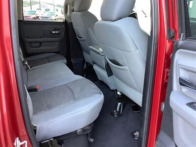 2014 RAM 1500 Big Horn - Photo 24 - Crest Hill, IL 60403