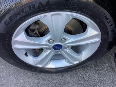 2016 Ford Escape SE   - Photo 39 - Crest Hill, IL 60403