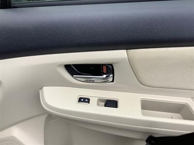 2014 Subaru Impreza 2.0i Premium   - Photo 25 - Crest Hill, IL 60403