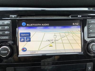 2017 Nissan Rogue SV - Photo 18 - Crest Hill, IL 60403