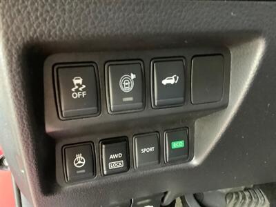 2017 Nissan Rogue SV - Photo 15 - Crest Hill, IL 60403