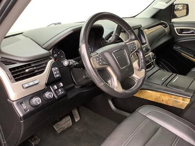 2017 GMC Yukon Denali   - Photo 18 - Crest Hill, IL 60403