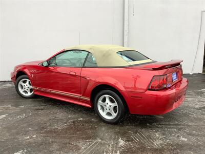 2001 Ford Mustang   - Photo 5 - Crest Hill, IL 60403