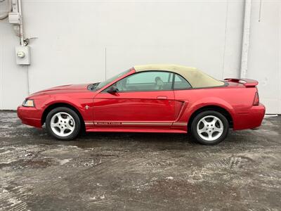 2001 Ford Mustang   - Photo 3 - Crest Hill, IL 60403