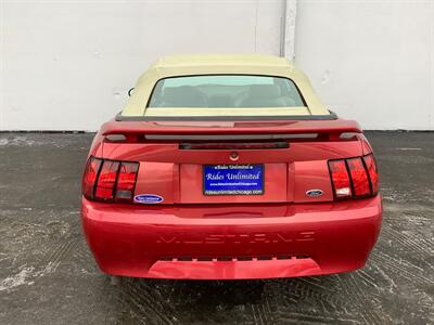 2001 Ford Mustang   - Photo 6 - Crest Hill, IL 60403