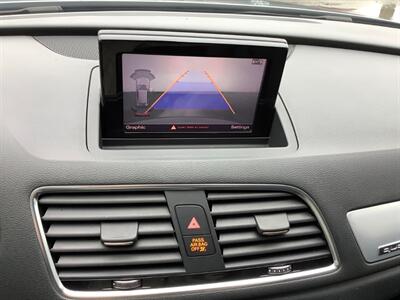 2017 Audi Q3 2.0T quattro Premium   - Photo 13 - Crest Hill, IL 60403