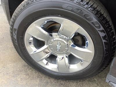 2016 Chevrolet Tahoe LT   - Photo 46 - Crest Hill, IL 60403