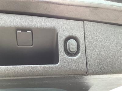 2016 Chevrolet Tahoe LT   - Photo 43 - Crest Hill, IL 60403