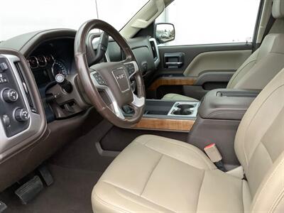 2018 GMC Sierra 1500 SLT   - Photo 17 - Crest Hill, IL 60403