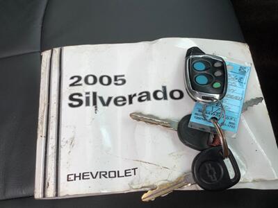 2005 Chevrolet Silverado 1500 Z71   - Photo 27 - Crest Hill, IL 60403