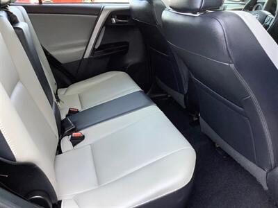 2018 Toyota RAV4 Limited - Photo 30 - Crest Hill, IL 60403