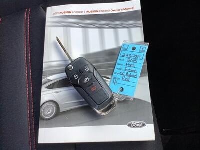 2015 Ford Fusion Hybrid SE - Photo 32 - Crest Hill, IL 60403