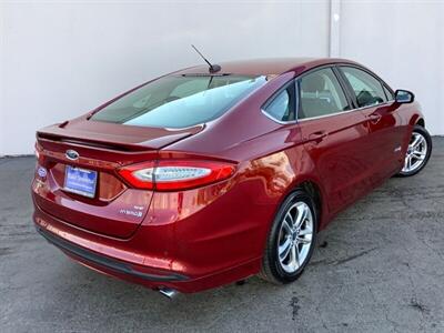 2015 Ford Fusion Hybrid SE - Photo 6 - Crest Hill, IL 60403