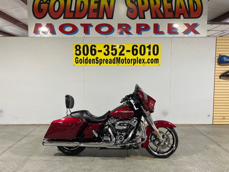 2017 HARLEY DAVIDSON STREET GLIDE  