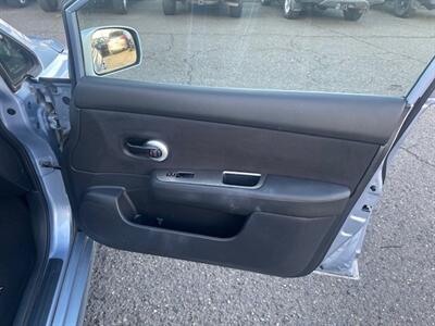 2010 Nissan Versa 1.8 S - Photo 13 - Portland, OR 97211