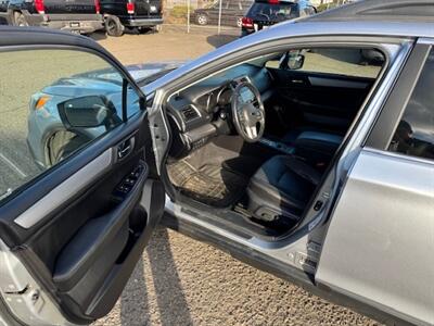 2017 Subaru Outback 2.5i Premium   - Photo 10 - Portland, OR 97211