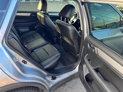 2017 Subaru Outback 2.5i Premium   - Photo 13 - Portland, OR 97211