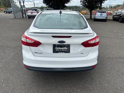 2012 Ford Focus SE   - Photo 4 - Portland, OR 97211