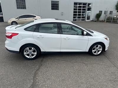 2012 Ford Focus SE   - Photo 6 - Portland, OR 97211