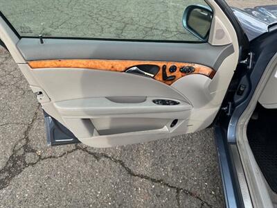 2005 Mercedes-Benz E 320 CDI - Photo 10 - Portland, OR 97211