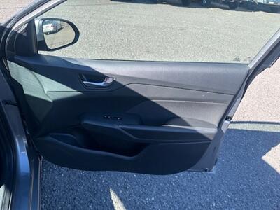 2022 Hyundai ACCENT SE   - Photo 13 - Portland, OR 97211