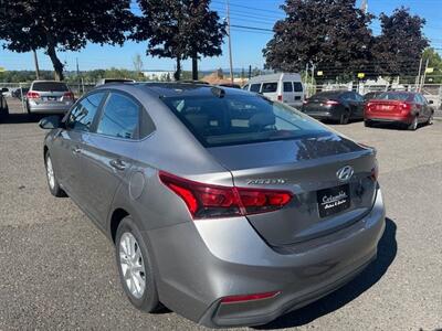 2022 Hyundai ACCENT SE   - Photo 3 - Portland, OR 97211