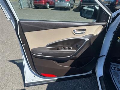 2017 Hyundai SANTA FE Sport 2.4L   - Photo 9 - Portland, OR 97211