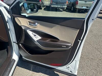 2017 Hyundai SANTA FE Sport 2.4L   - Photo 12 - Portland, OR 97211