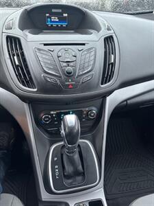 2016 Ford C-MAX Hybrid SE - Photo 18 - Portland, OR 97211