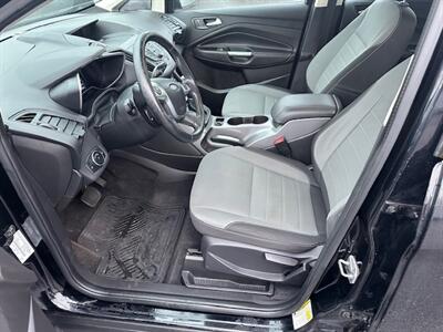 2016 Ford C-MAX Hybrid SE - Photo 9 - Portland, OR 97211