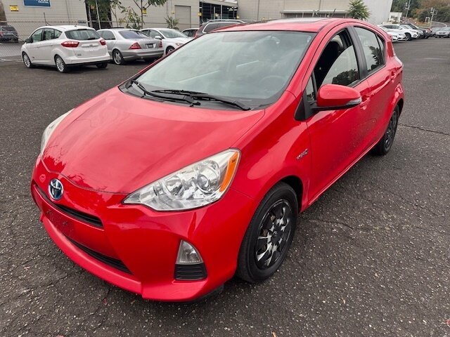 2013 Toyota Prius c One   - Photo 1 - Portland, OR 97211
