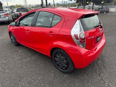 2013 Toyota Prius c One - Photo 3 - Portland, OR 97211