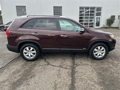 2012 Kia Sorento LX - Photo 6 - Portland, OR 97211