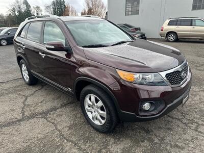 2012 Kia Sorento LX - Photo 7 - Portland, OR 97211